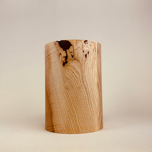 Holzurne "Esche mit Oliv-Kern" glatt - 227