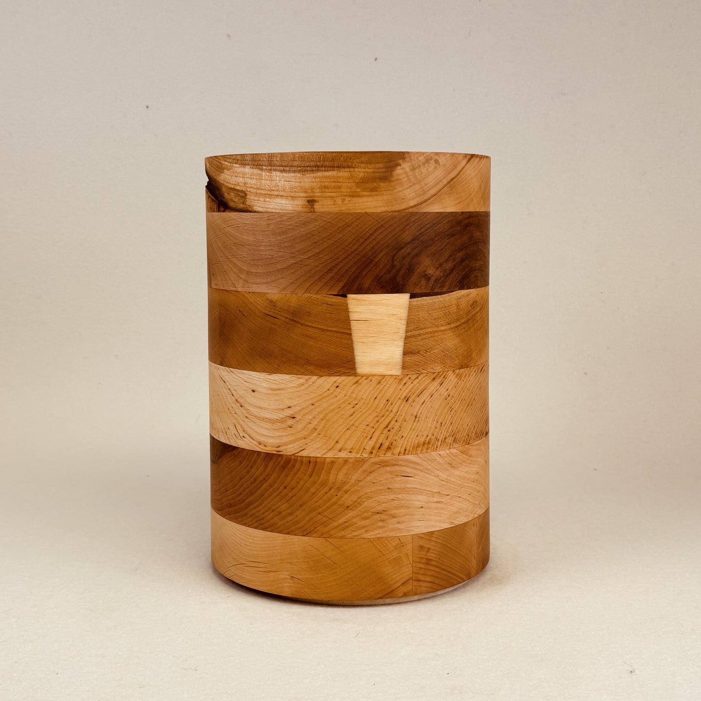 Holzurne "Erle" bunt - 295