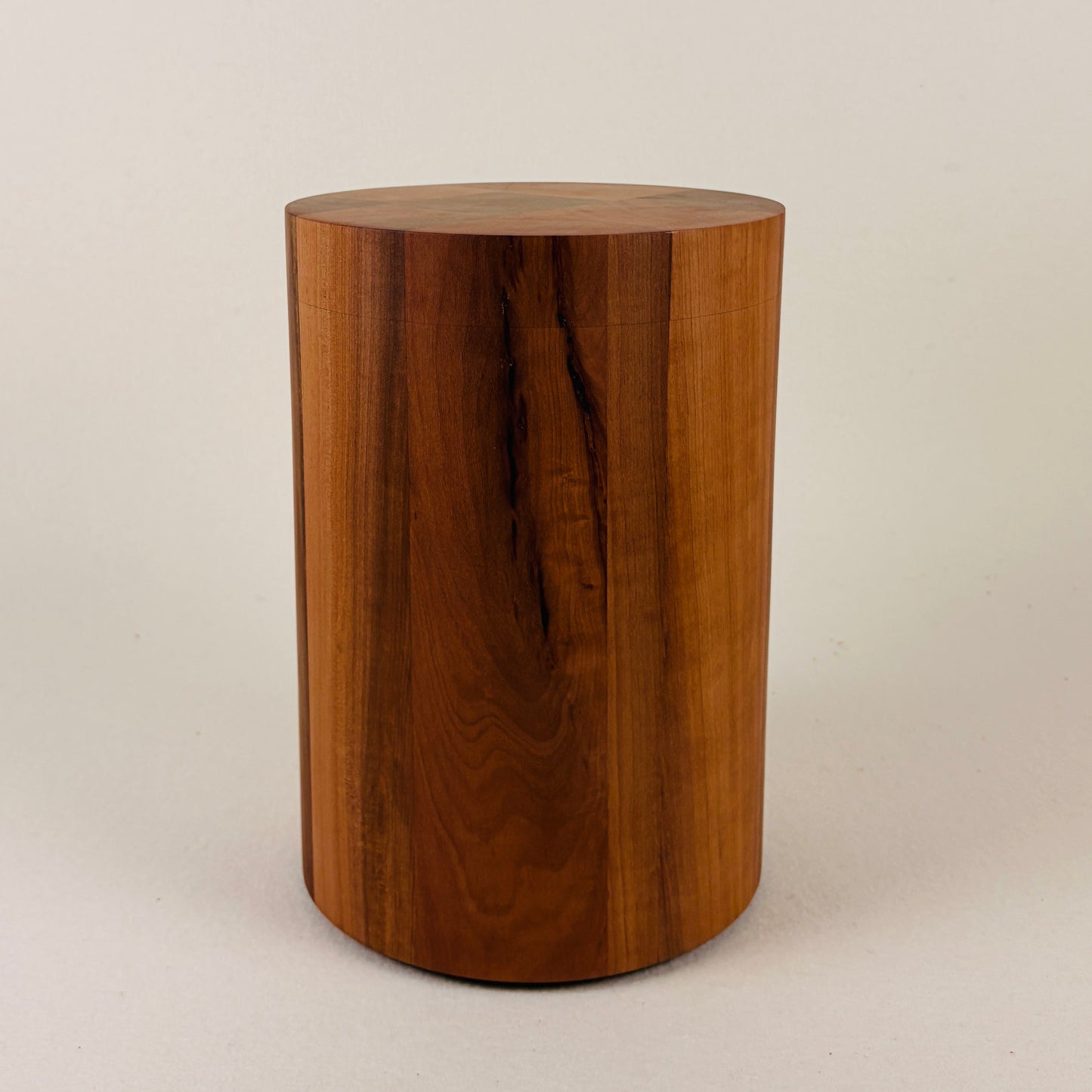Holzurne "Elsbeere" glatt - 303