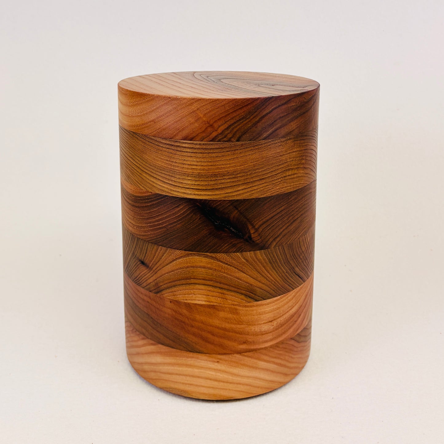 Holzurne "Ulme" bunt - 342