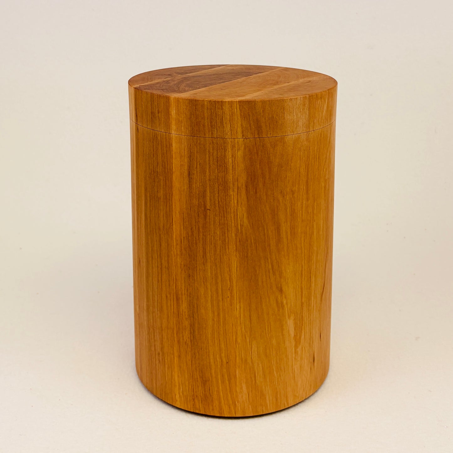 Holzurne "Erle" glatt - 365