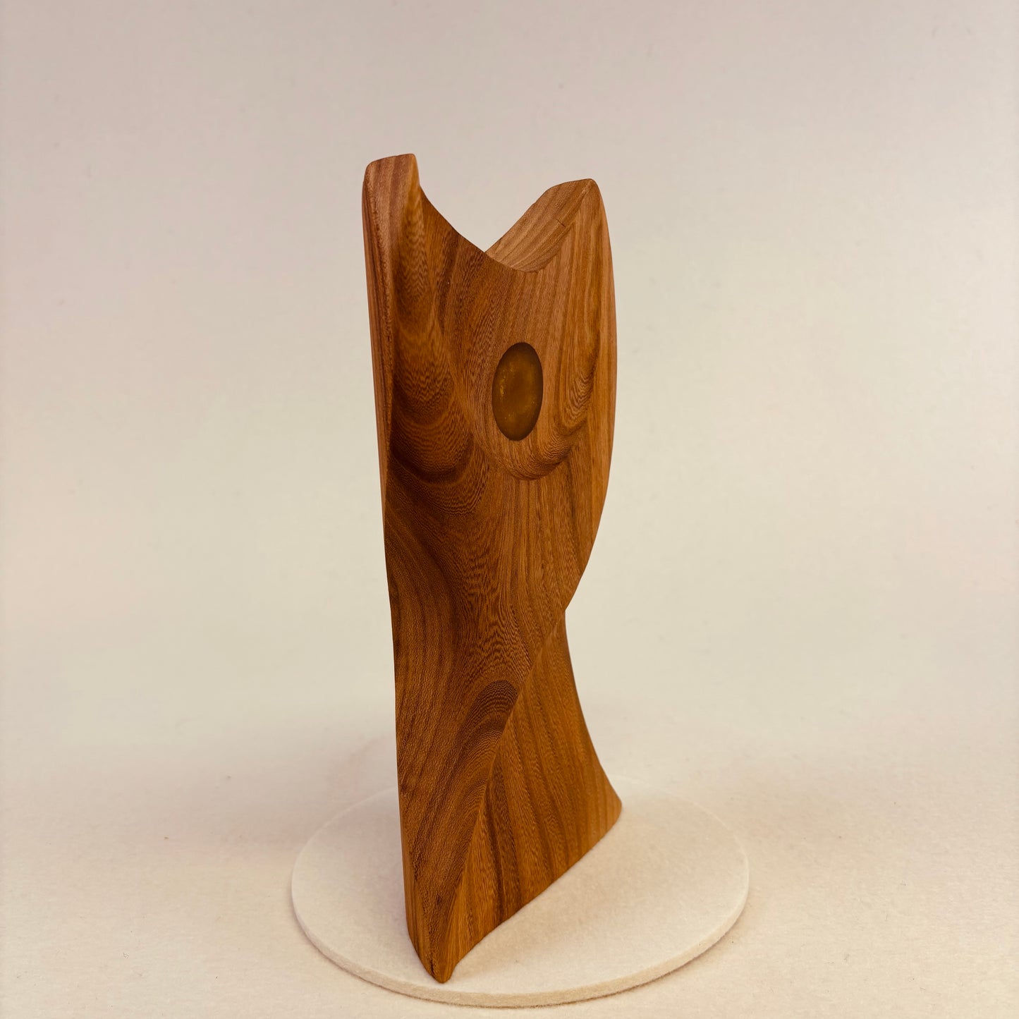 Engel mit Lichhtpunkt - gold