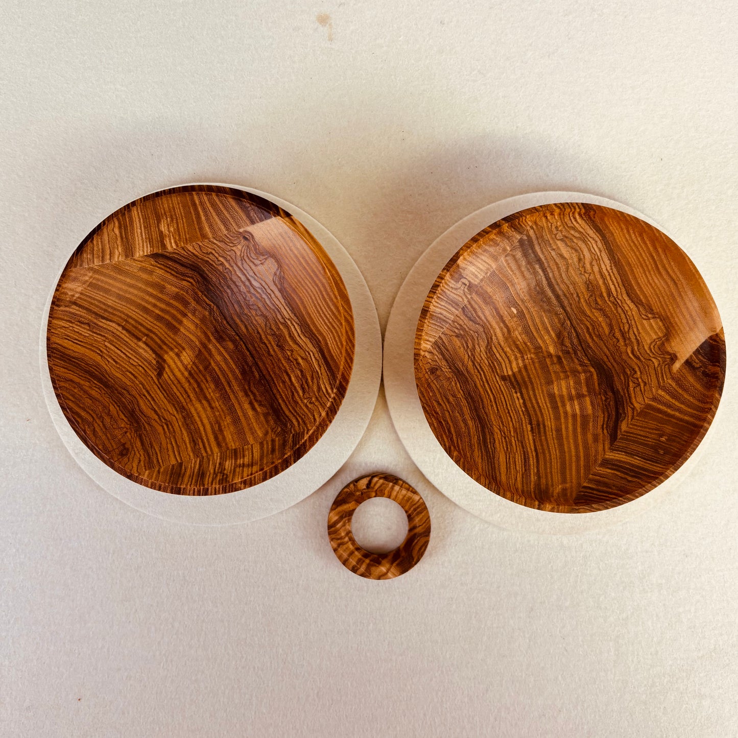 Holzkugel - Zwei Halbkugeln als Schale