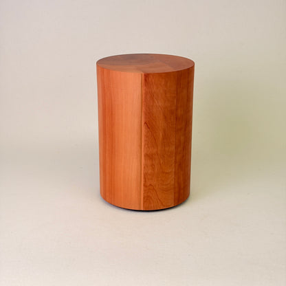 Holzurne aus Elsbeere mir glatter Form – 196