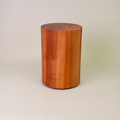 Holzurne aus Elsbeere mir glatter Form – 196