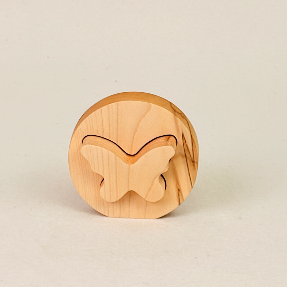 Erinnerungsstück aus Holz: Schmetterling