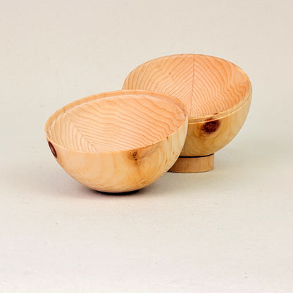 Erinnerungsstück aus Holz: Kugel als Schale