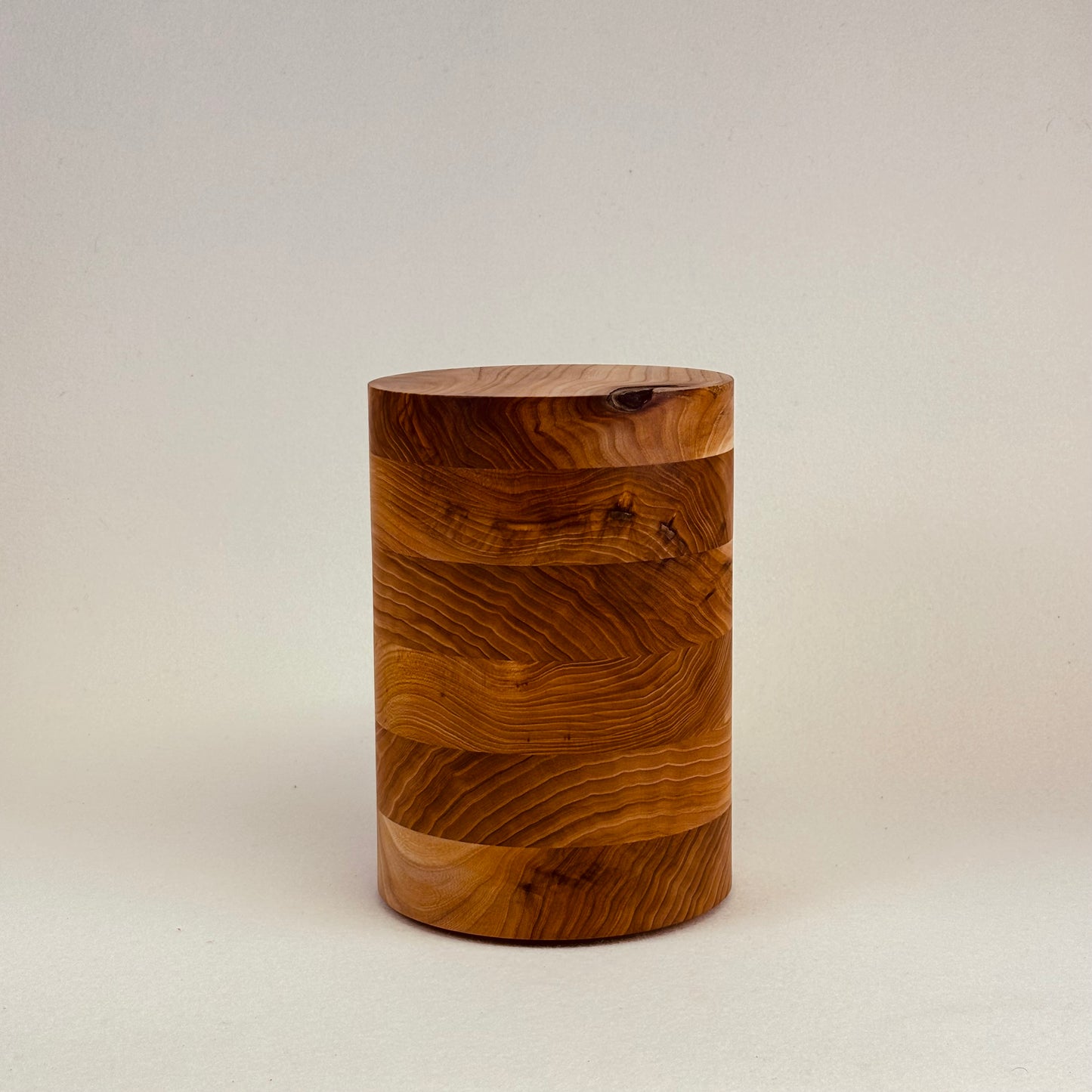 Holzurne "Ulme" bunt Herz mit Lichtpunkt (3 Stück) - 264